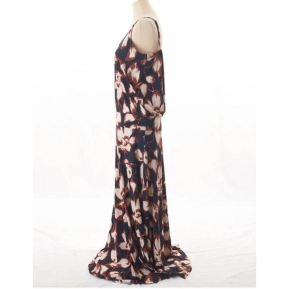 EVEREVE NWT Millie Abstract Maxi Dress // M - Picture 8 of 9